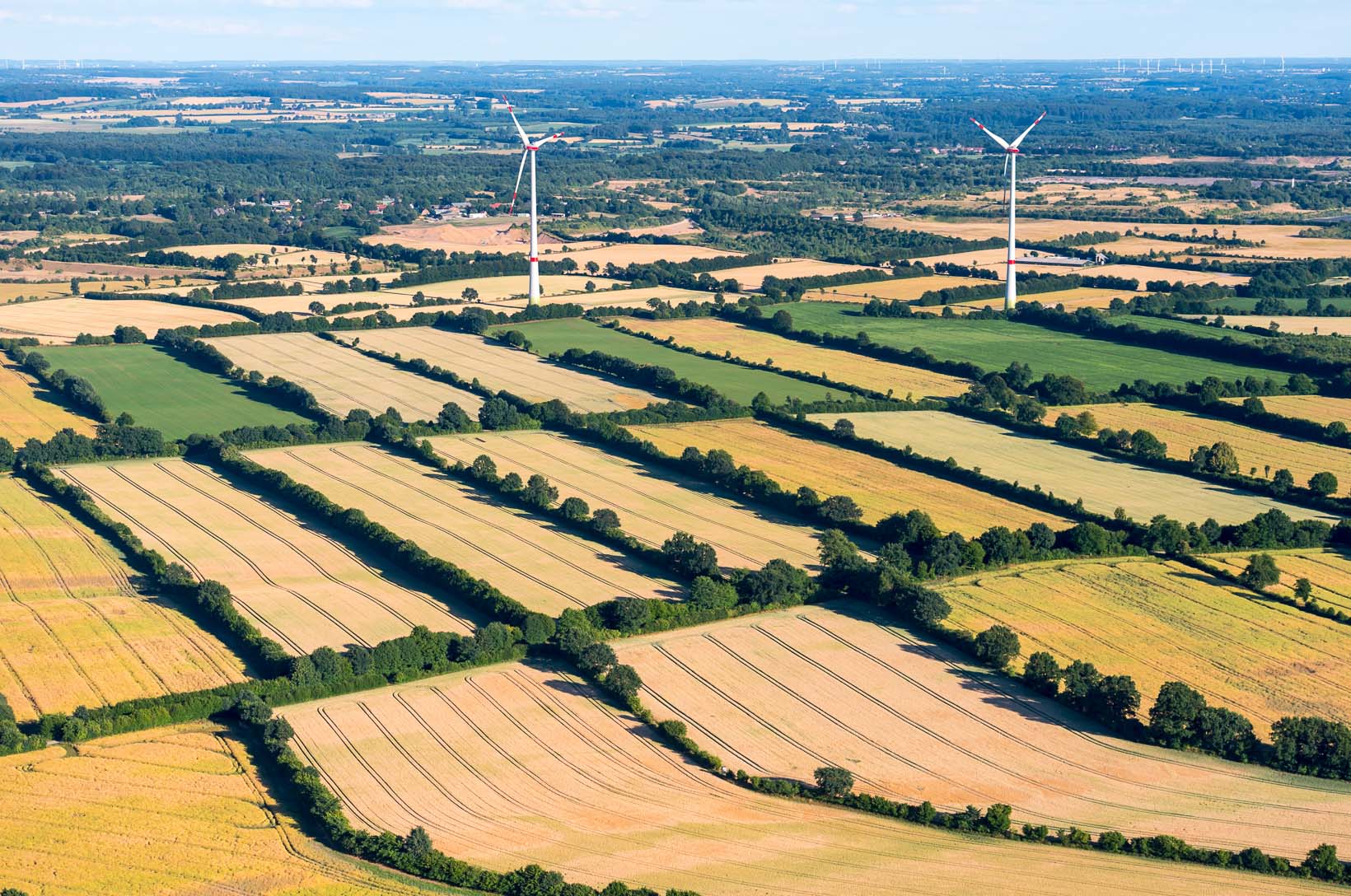 Luftbild von Endmoraenen auf dem Geestruecken